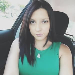 Meet your Posher, Carly